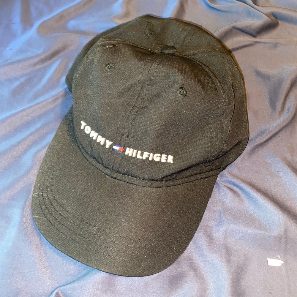 Tommy Hilfiger Hat